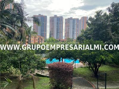 Apartamento de 3 alcobas en venta en Suramerica, Itagüí, 89 m² · foto 16 de 20