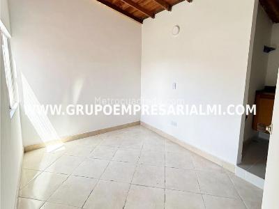 Apartamento de 2 alcobas en venta en Niquia, Bello, 58 m² · foto 9 de 20