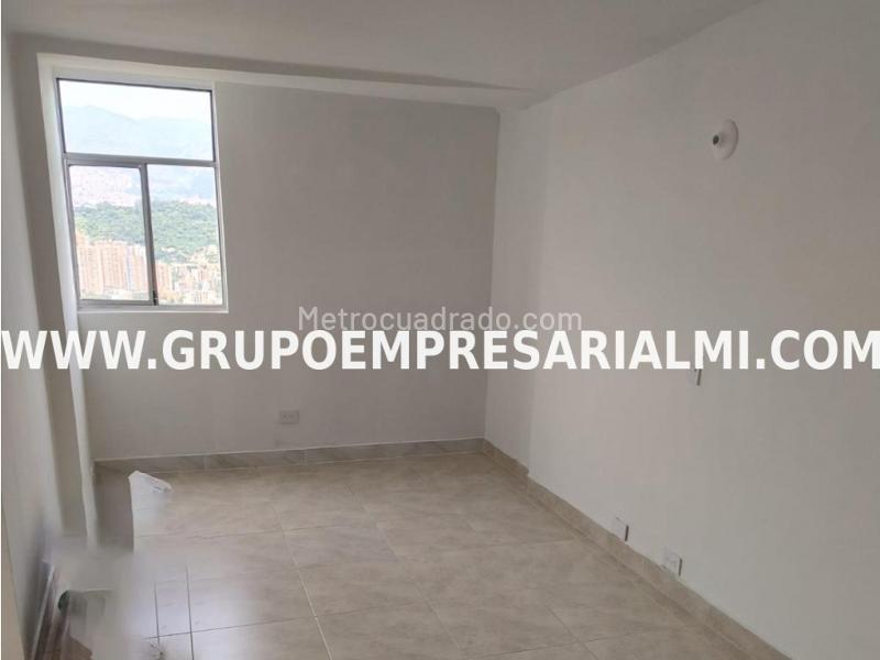 Comfortable 2BR Apartment in Calasanz - 2