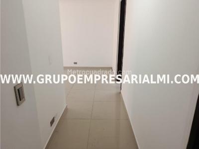 Apartamento de 3 alcobas en venta en Belen, Medellín, 75 m² · foto 4 de 20