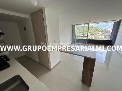 Apartamento en venta en Los Colores, Medellín · foto 2 de 20
