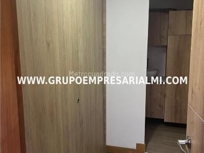 Apartamento de 3 alcobas en venta en Laureles, Medellín, 120 m² · foto 10 de 20