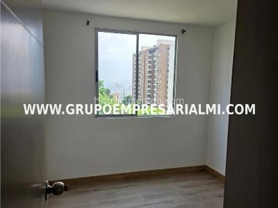 Apartamento en venta en Belen, Medellín · foto 8 de 20