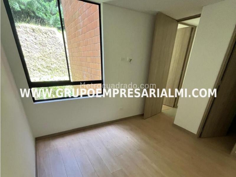 Spacious 3BR Apartment for Rent in El Retiro (Downtown) - 3