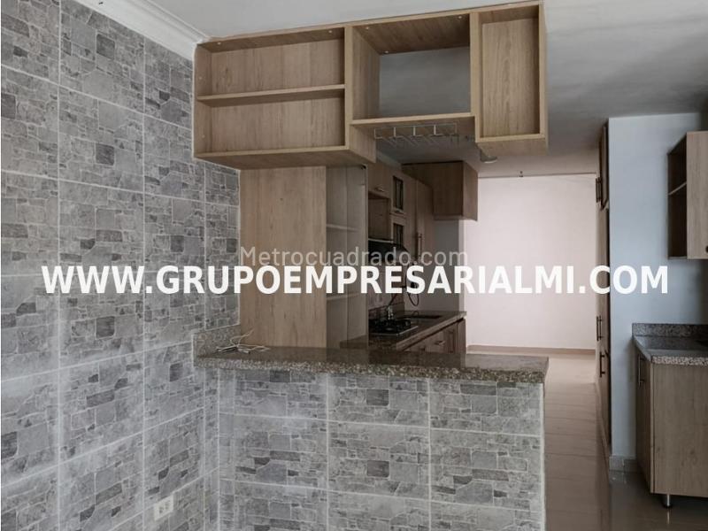 Fabulous 3BR Apartment in La America - 9