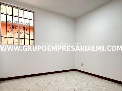 Apartamento en venta en Laureles, Medellín · foto 9 de 20