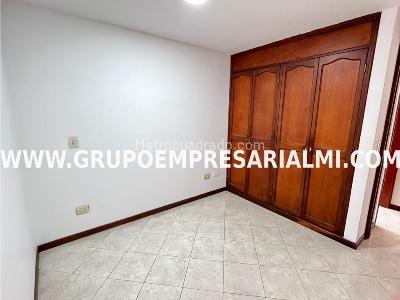 Apartamento en venta en Laureles, Medellín · foto 10 de 20