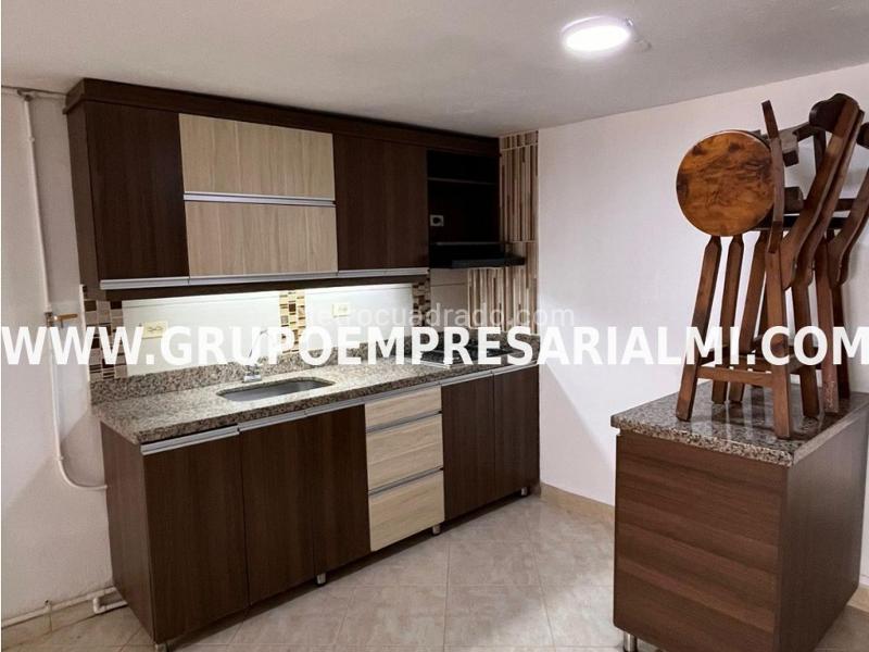 Apartamento Cómodo de 2 Alcobas en Buenos Aires - 3
