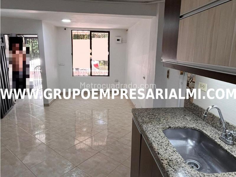Apartamento Cómodo de 2 Alcobas en Buenos Aires - 8