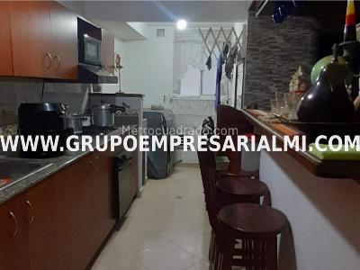 Apartamento de 3 alcobas en arriendo en El Poblado, Medellín, 79 m² · foto 5 de 19