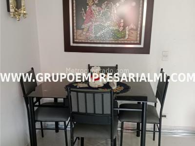Apartamento en venta en Robledo, Medellín · foto 3 de 20
