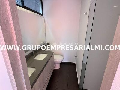 Apartamento de 3 alcobas en venta en El Poblado, Medellín, 122 m² · foto 9 de 20