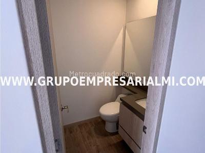 Apartamento de 3 alcobas en venta en El Poblado, Medellín, 122 m² · foto 10 de 20