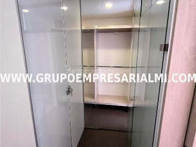Apartamento de 3 alcobas en venta en El Poblado, Medellín, 122 m² · foto 12 de 20