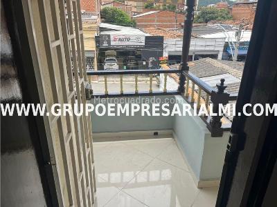 Apartamento en venta en Laureles, Medellín · foto 10 de 18