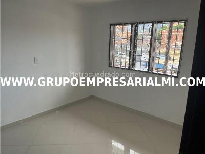 Apartamento en venta en Laureles, Medellín · foto 15 de 18