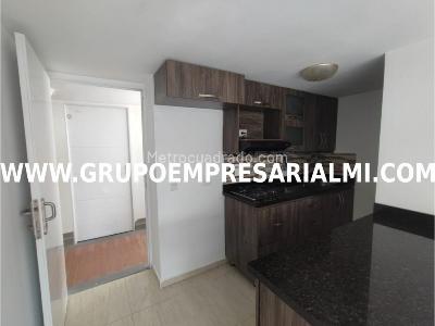 Apartamento de 2 alcobas en venta en La Primavera, Bello, 42 m² · foto 13 de 20