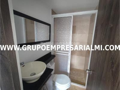 Apartamento de 2 alcobas en venta en La Primavera, Bello, 42 m² · foto 18 de 20