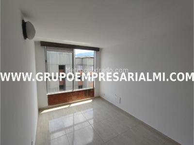 Apartamento de 2 alcobas en venta en La Primavera, Bello, 42 m² · foto 3 de 20