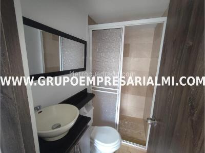 Apartamento de 2 alcobas en venta en La Primavera, Bello, 42 m² · foto 9 de 20