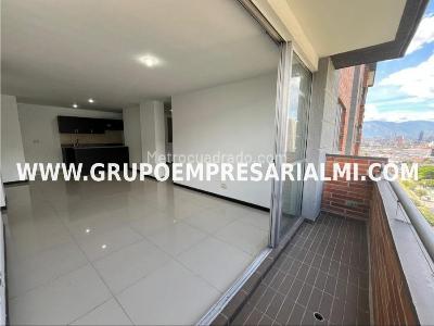 Apartamento de 3 alcobas en venta en El Poblado, Medellín, 85 m² · foto 5 de 20