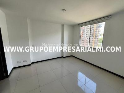 Apartamento de 3 alcobas en venta en El Poblado, Medellín, 85 m² · foto 8 de 20