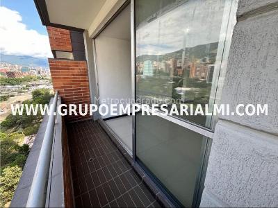 Apartamento de 3 alcobas en venta en El Poblado, Medellín, 85 m² · foto 12 de 20