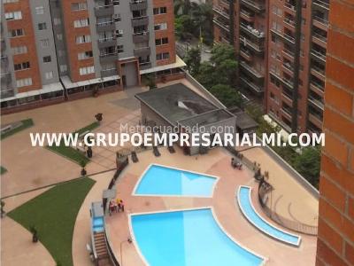 Apartamento de 3 alcobas en venta en El Poblado, Medellín, 85 m² · foto 16 de 20
