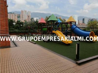 Apartamento de 3 alcobas en venta en El Poblado, Medellín, 85 m² · foto 18 de 20