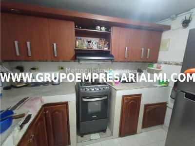 Apartamento en venta en Doce De Octubre, Medellín · foto 3 de 4