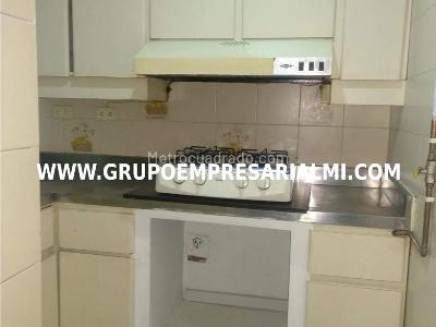 Apartaestudio en venta en Estadio, Medellín, 35 m² · foto 14 de 20