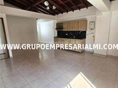 Apartaestudio en venta en La Floresta, Medellín, 58 m² · foto 4 de 20