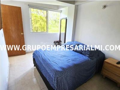 Apartaestudio en venta en La Floresta, Medellín, 58 m² · foto 14 de 20