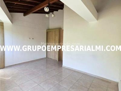 Apartaestudio en venta en La Floresta, Medellín, 58 m² · foto 19 de 20