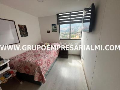 Apartamento de 3 alcobas en venta en Las Flores, Envigado, 88 m² · foto 12 de 20