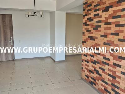 Apartamento en venta en Calasanz, Medellín · foto 2 de 20