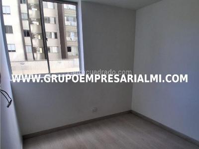 Apartamento de 3 alcobas en venta en Aves Maria, Sabaneta, 68 m² · foto 15 de 20