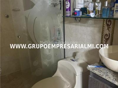 Apartamento de 3 alcobas en venta en Cabañitas, Bello, 83 m² · foto 11 de 20