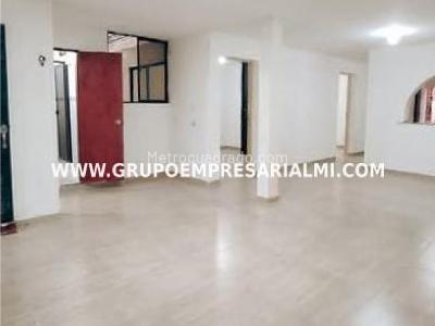 Casa de 5 alcobas en venta en Playa Rica, Bello, 152 m² · foto 3 de 20