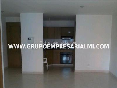 Apartaestudio en arriendo en Los Alcazares, Sabaneta, 55 m² · foto 3 de 20