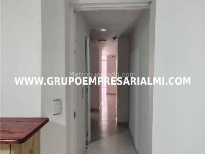 Apartamento de 2 alcobas en venta en Los Alcazares, Sabaneta, 52 m² · foto 19 de 20