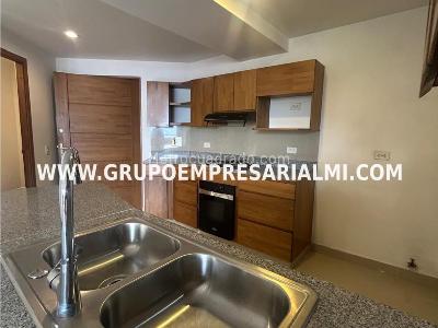 Apartamento de 3 alcobas en venta en Aves Maria, Sabaneta, 110 m² · foto 4 de 20
