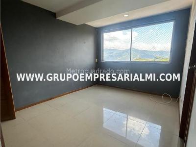Apartamento de 3 alcobas en venta en Aves Maria, Sabaneta, 110 m² · foto 8 de 20