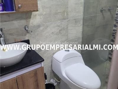 Apartamento de 3 alcobas en venta en Cabañitas, Bello, 76 m² · foto 12 de 20