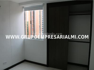 Apartamento de 3 alcobas en venta en San Jose, Sabaneta, 116 m² · foto 10 de 20