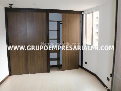 Apartamento de 3 alcobas en venta en San Jose, Sabaneta, 116 m² · foto 11 de 20