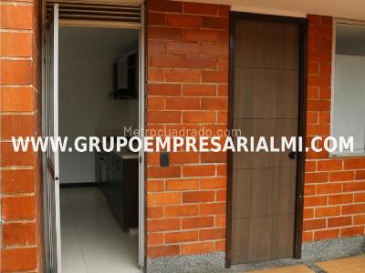 Apartamento de 3 alcobas en venta en San Jose, Sabaneta, 116 m² · foto 19 de 20