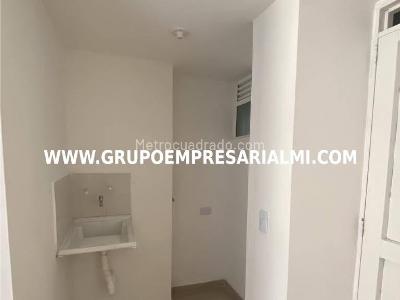 Apartamento de 3 alcobas en venta en Maria Auxiliadora, Sabaneta, 50 m² · foto 18 de 20