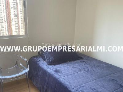 Apartamento de 3 alcobas en venta en San Jose, Sabaneta, 93 m² · foto 10 de 20