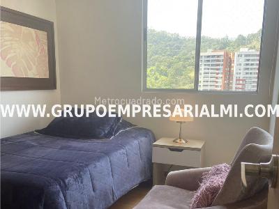 Apartamento de 3 alcobas en venta en San Jose, Sabaneta, 93 m² · foto 11 de 20